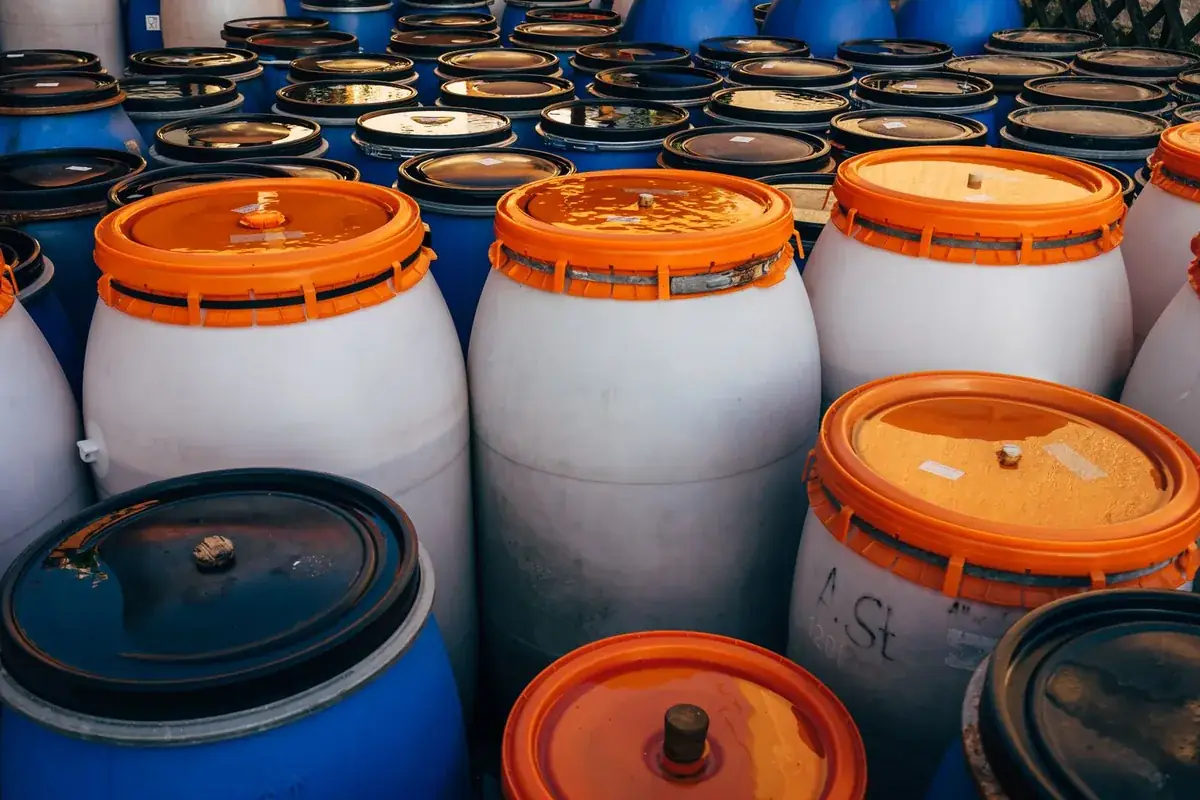 Chemical & Toxic Waste Cleanup in East Renton Highlands, WA